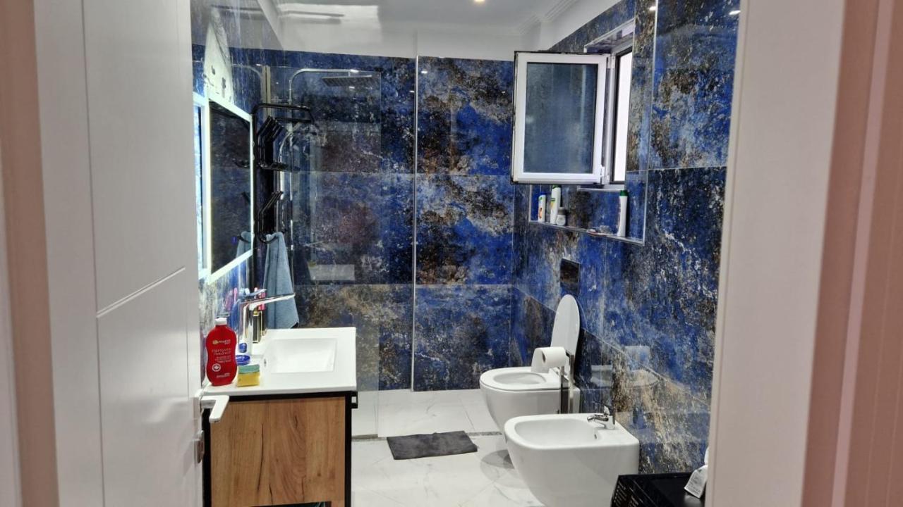 Pirro Luxury Apartment ساراندا المظهر الخارجي الصورة
